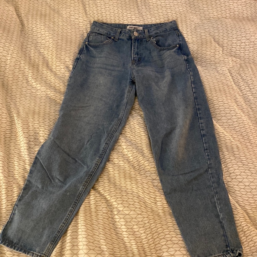 LOW RISE JEANS